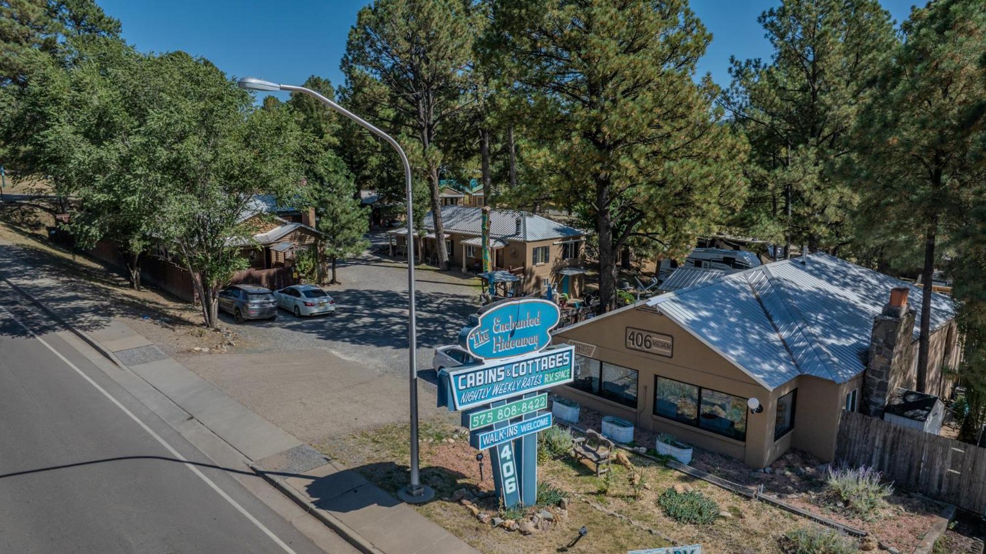 Enchanted Hideaway Cabins And Cottages Ruidoso Exterior foto